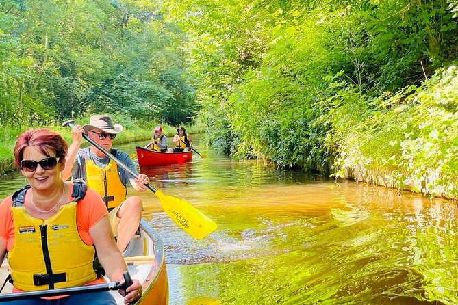 Canoe Trip Over the Pontcysyllte Aqueduct - Paddling along the Llangollen Canal