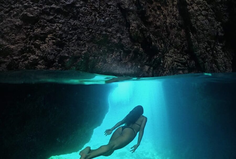 Cape Kamenjak: Kayak Tour with Cave Experience - A gentle paddle with a real sense of place