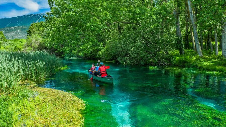 Capestrano: Canadian Canoe Excursion on the Tirino River - Five kilometers along the Tirino River