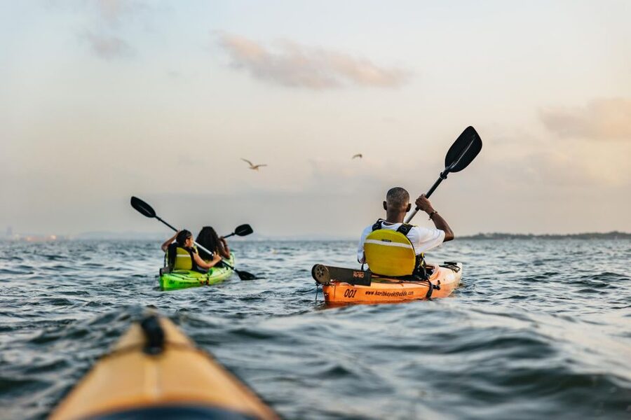 Cartagena: Sunset Sea Kayaking Tour - Practical preparation for a dry, comfortable evening