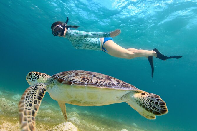 Cas Cay - Kayak Hike and Snorkel Adventure - The short but rough walk across Cas Cay