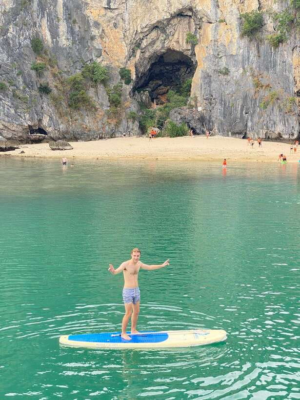 Cat Ba: Full- day trip with biking, kayaking, meal, tickets - Swimming at Ba Trai Dao beaches