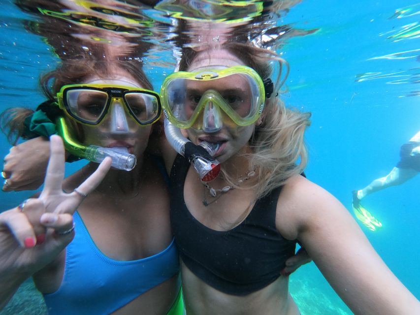Chania: Boat Trip with Guided Snorkeling & Stand-Up Paddling - The guides make the difference