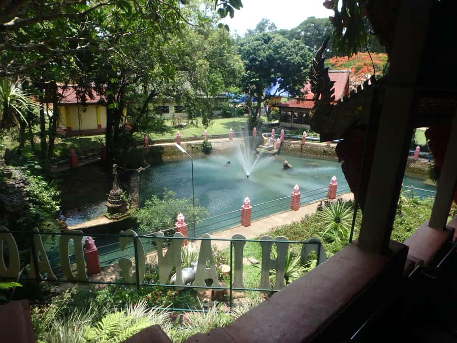 Chiang Mai: Full-Day Chiang Dao Caving & Jungle Kayaking - What the guides add to the day