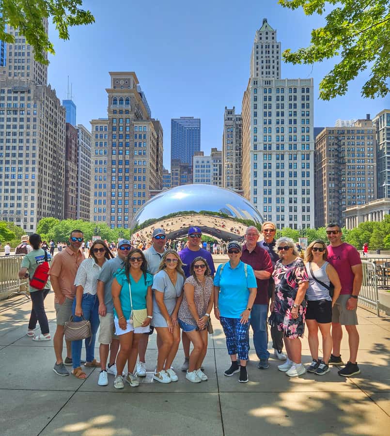Chicago: Best of Attractions Walking Tour +Bike/Kayak Rental - Why this Chicago walk works well as a first-day introduction