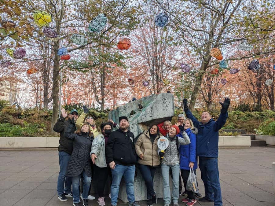 Chicago: Best of Attractions Walking Tour +Bike/Kayak Rental - The free bike rental and what it is really worth