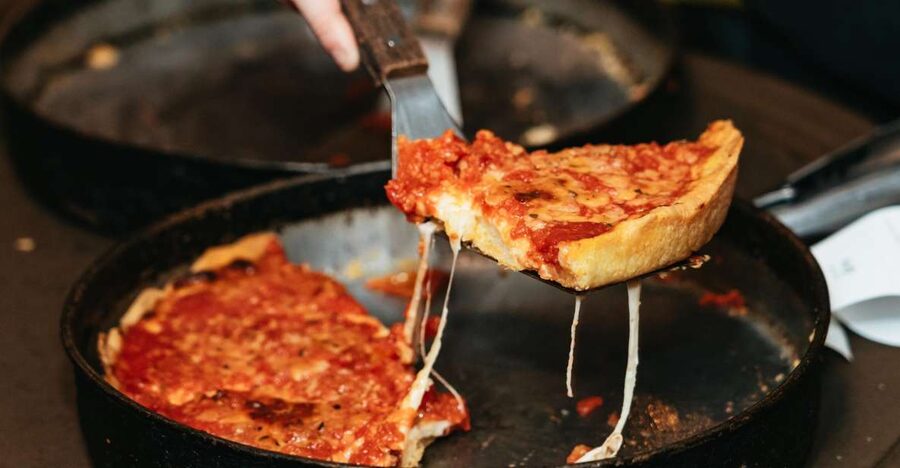 Chicago: Classic Food & Walking Tour with Free Bike or Kayak - Key points to know before you book