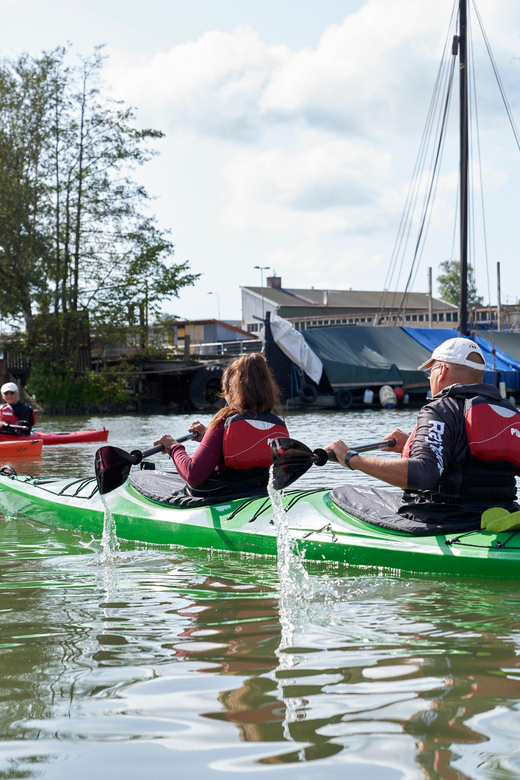 City Kayak Tour - The short open-water stretch
