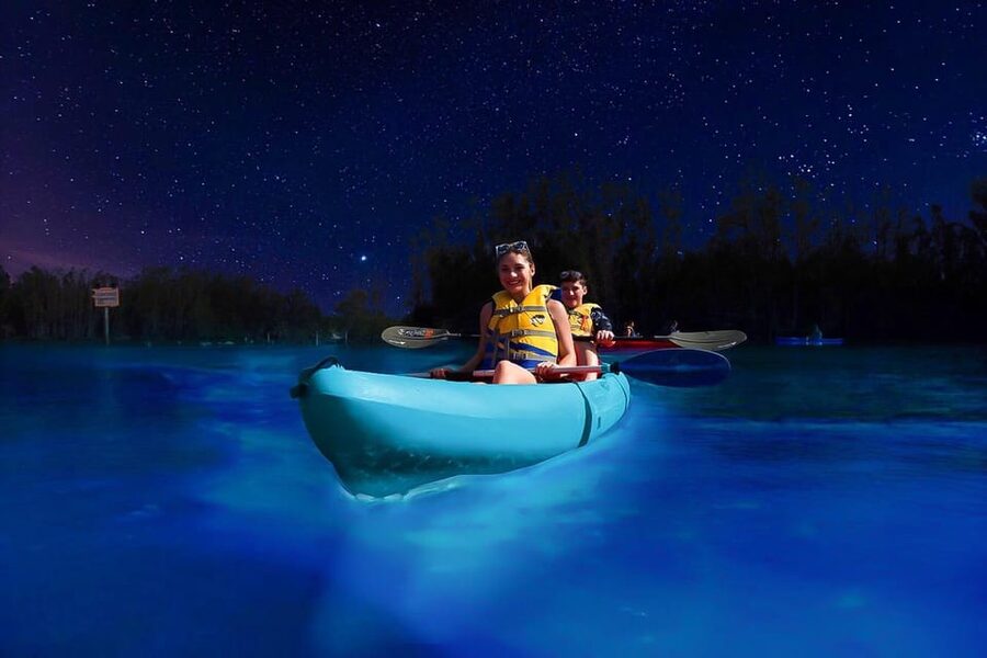 Cocoa Beach/Merritt Island:Bioluminescent kayak tour - The first few minutes: safety and paddling basics