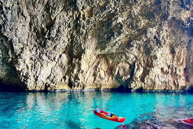 Cova dels Orguens: Cave Exploring Kayak & Snorkel Tour in Javea - A possible stop at Cala el Pom
