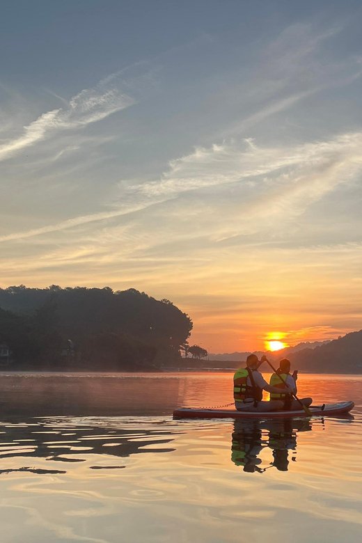 Da Lat: Tuyen Lam Lake Kayak or SUP Tour - The peninsula, pine forest, and lakeside sights