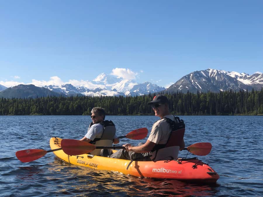Denali State Park: Guided Byers Lake Kayaking Tour - Meeting at Mile 146.5 of the Parks Highway