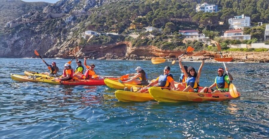 Dénia: Cova Tallada kayak trip - Languages, cancellation, and practical value