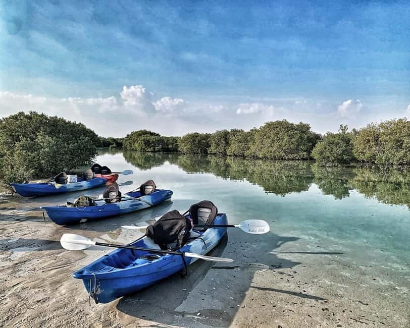 Doha: Private Purple Island Mangroves Kayaking Adventure - Paddling Toward Purple Island