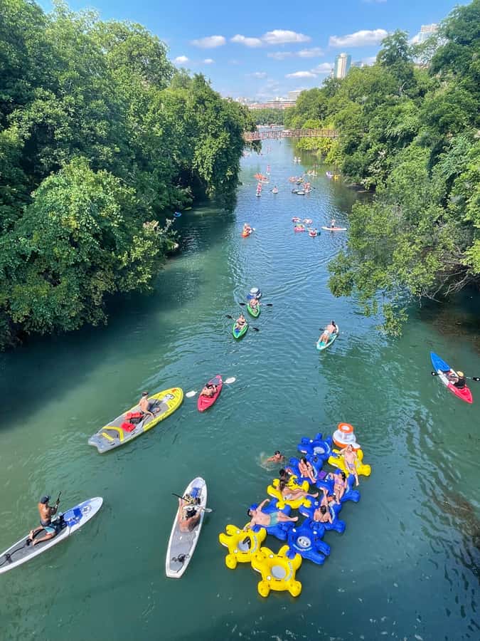 Downtown Sunset Tandem Kayak with 1.5M Bats - What to bring and what to expect