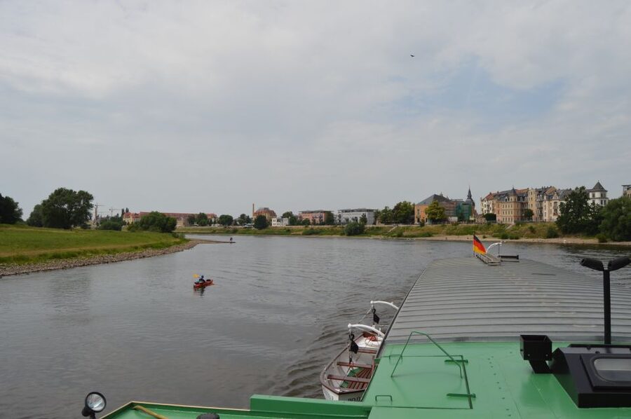 Dresden: Paddle Steamer Cruise & Canaletto View - Weather, river levels, and timing