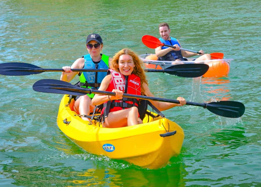 Dubai: 1-hour Kayaking or Stand Up Paddle at Dukes The Palm - Setting out from Dukes The Palm