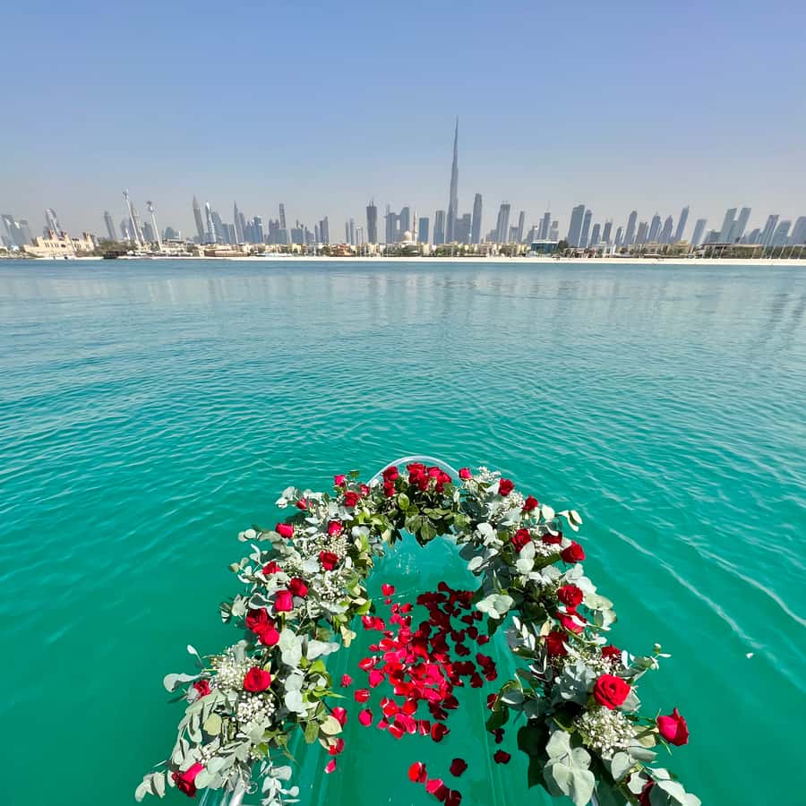 Dubai: Clear Kayaking Experience with Burj Khalifa View - Who should book this experience?