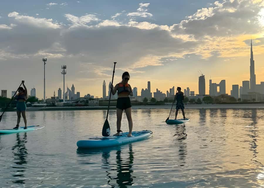 Dubai: Stand-Up Paddle Boarding with Burj Khalifa View - Practical details that make the outing easier