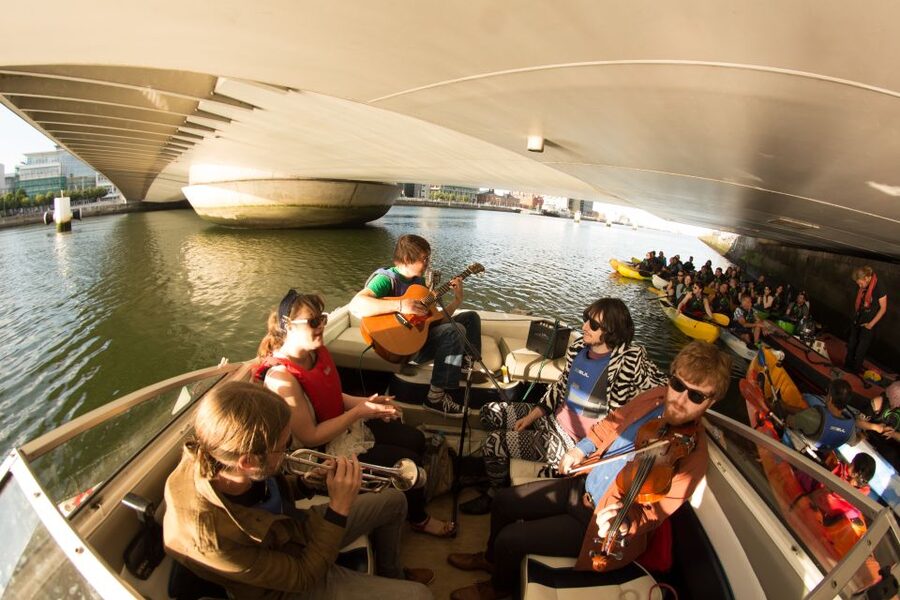 Dublin: Music Under the Bridges Kayaking Tour - Why this Liffey trip feels different from a normal Dublin tour