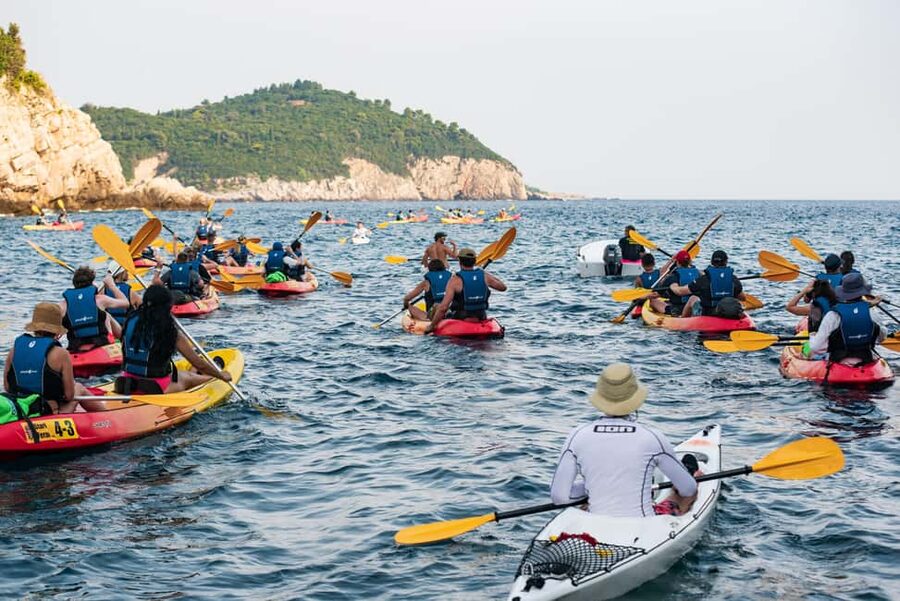 Dubrovnik: Guided Sea Kayaking and Snorkeling Tour - Betina Cave and the best swim of the morning