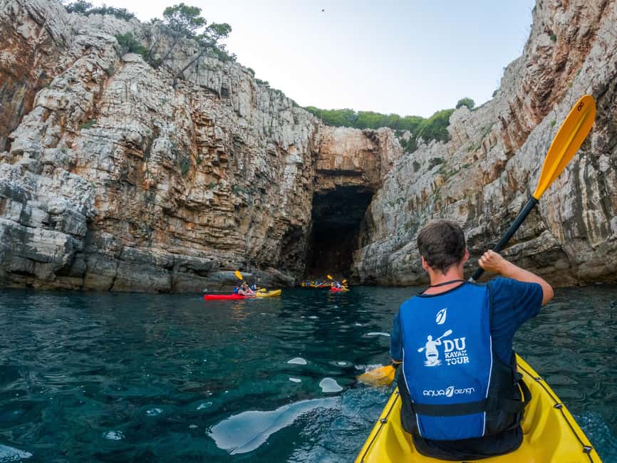 Dubrovnik: Guided Sunset Sea Kayaking Tour with Wine - Should You Book It?