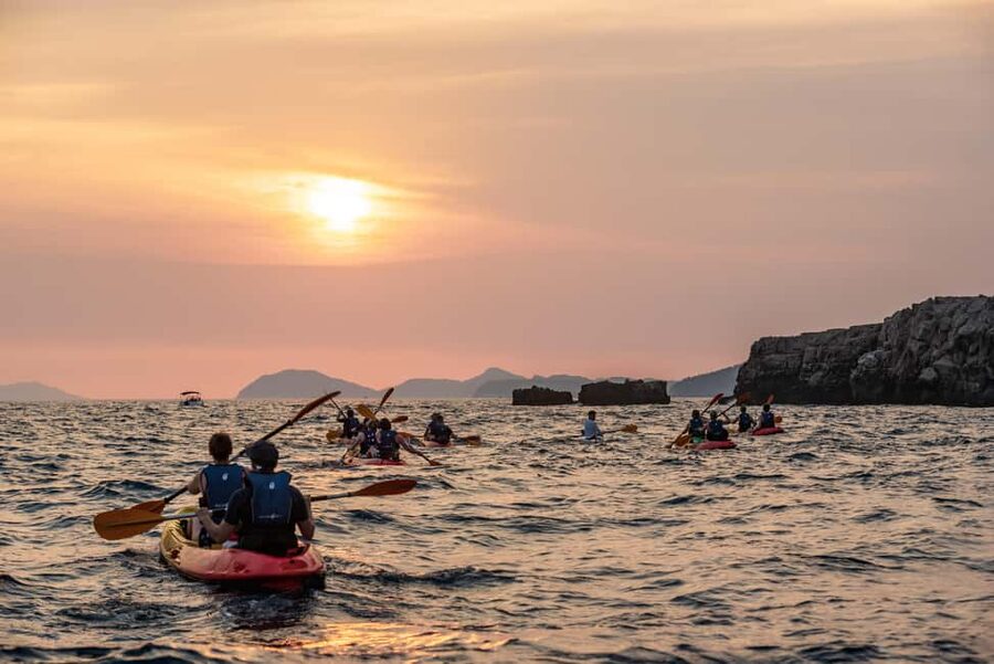 Dubrovnik: Sunset Sea Kayaking Tour - Seeing Dubrovnik from Pile Bay