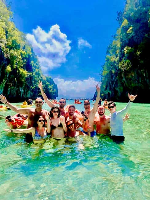 El Nido: Big Lagoon Kayaking & Island Adventure - Seven Commandos Beach gives you an easy first stop
