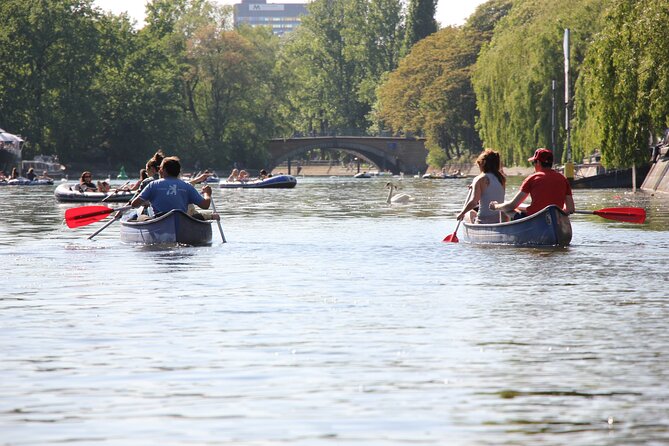 Explore Berlin by canoe - Osthafen and the marks of division
