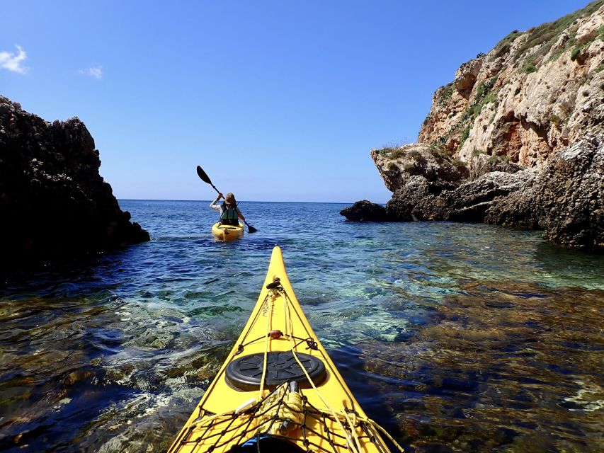 Favignana: kayak excursion, snorkelling and adventure - Meeting at the Small Beach