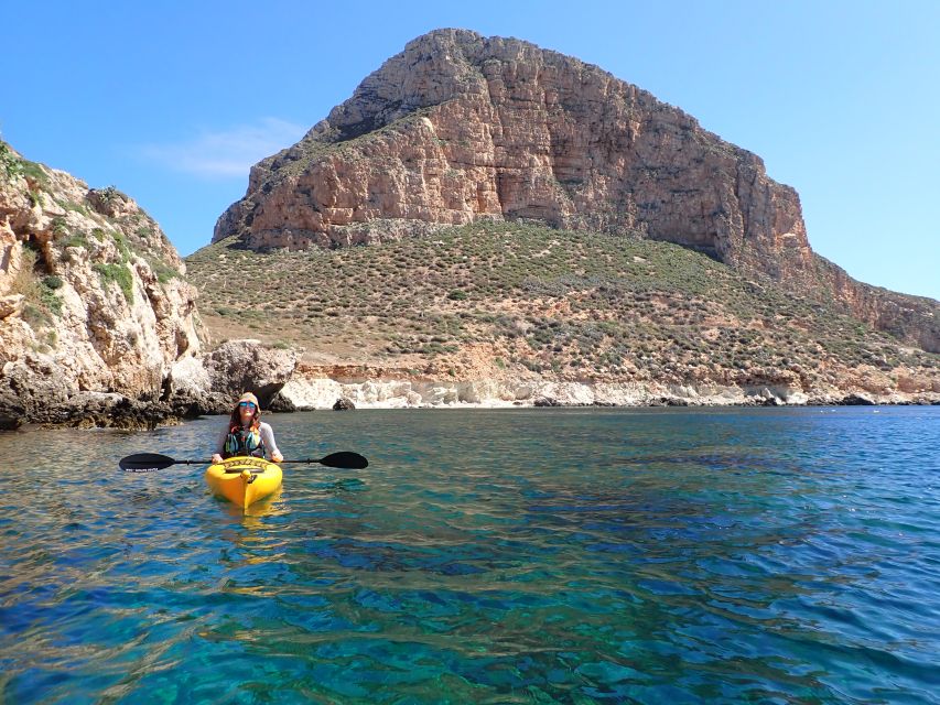 Favignana: kayak excursion, snorkelling and adventure - Languages, Group Size, and Practical Details