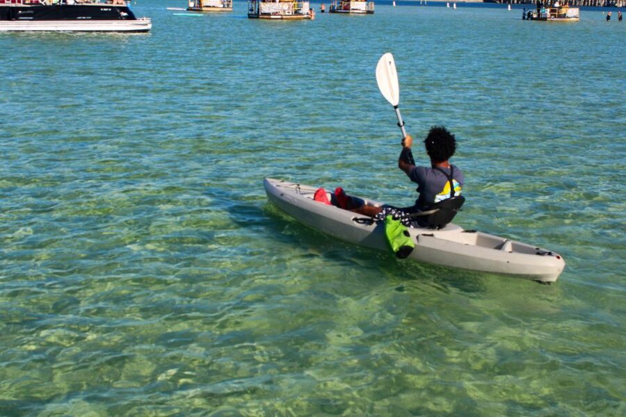Fort Walton Beach: Tandem Kayak Rental - What the one-hour paddle feels like