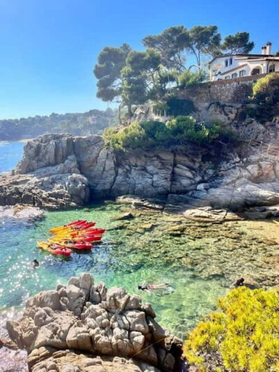Costa Brava Kayak & Snorkel Tour with Picnic
