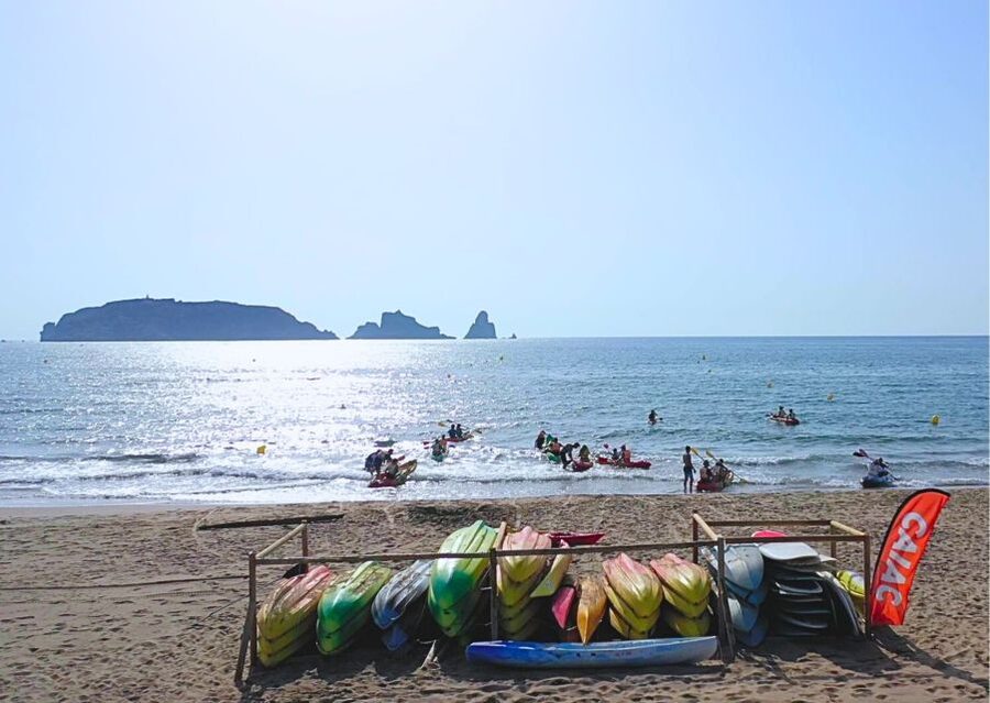 From L'Estartit: Sea Kayaking Tour to the Medes Islands - Paddling out from L’Estartit