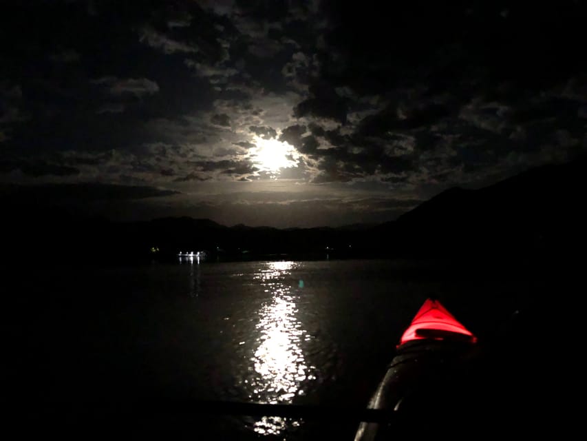 From Las Vegas: Black Canyon Twilight Kayak Tour - A bonfire with hot dogs and s’mores
