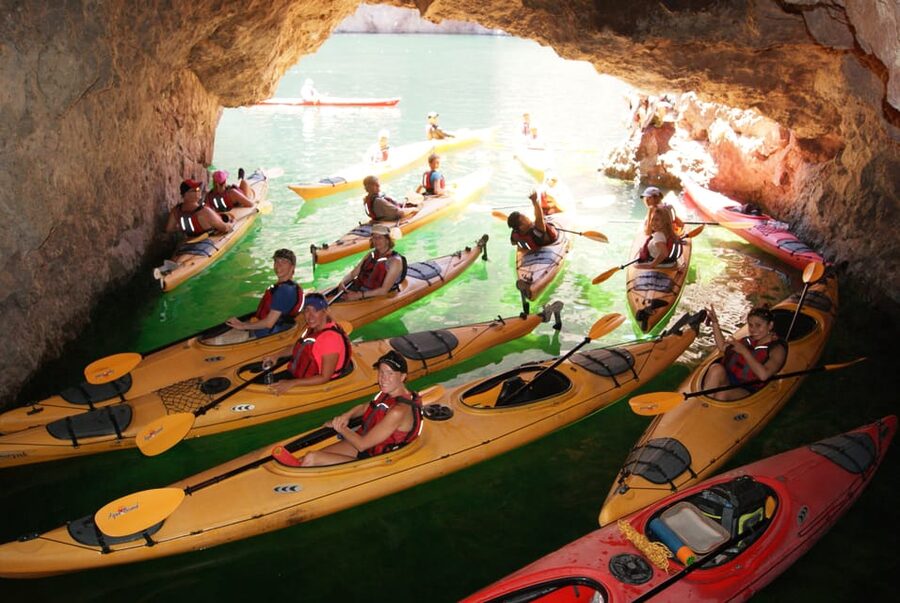 From Las Vegas: Emerald Cave Kayak Tour with Shuttle Pickup - From the Las Vegas Strip to Black Canyon