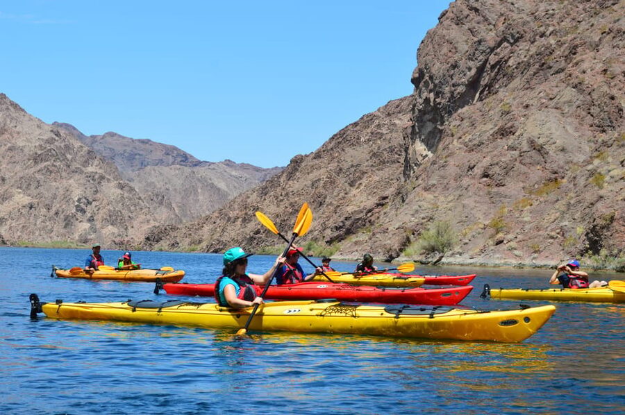 From Las Vegas: Guided Emerald Cave Kayak Tour - Reaching Emerald Cave and getting the right photo