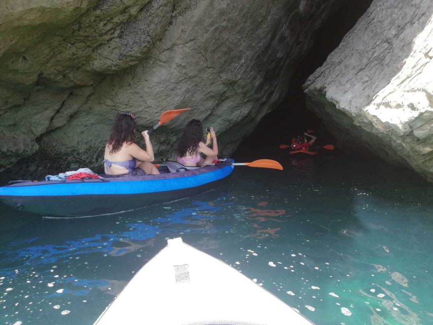From Lisbon: Arrábida Natural Park Kayak Tour with Lunch - Who should book this Arrábida kayaking day