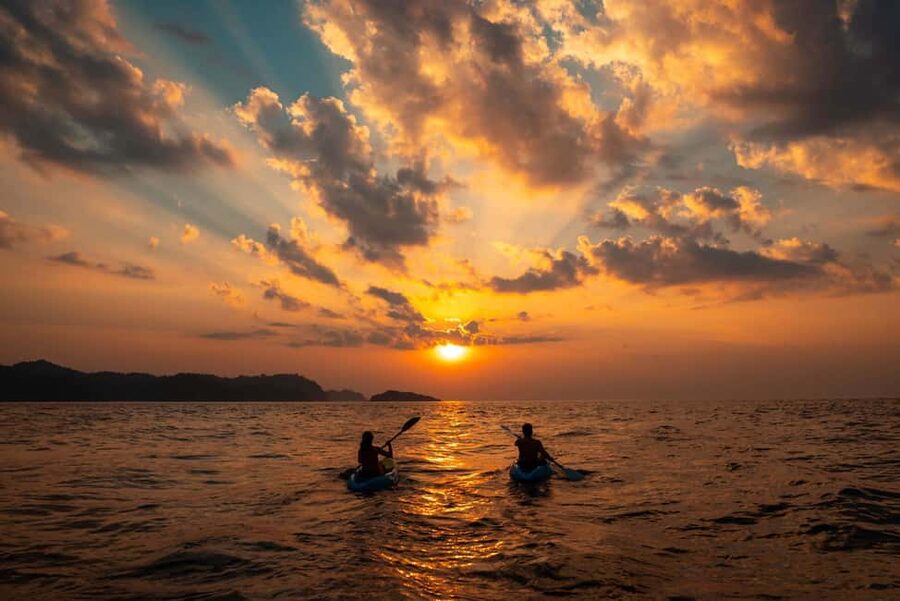 From Lloret de Mar: Fenals Beach Sunrise Kayaking Tour - Paddling into the first light