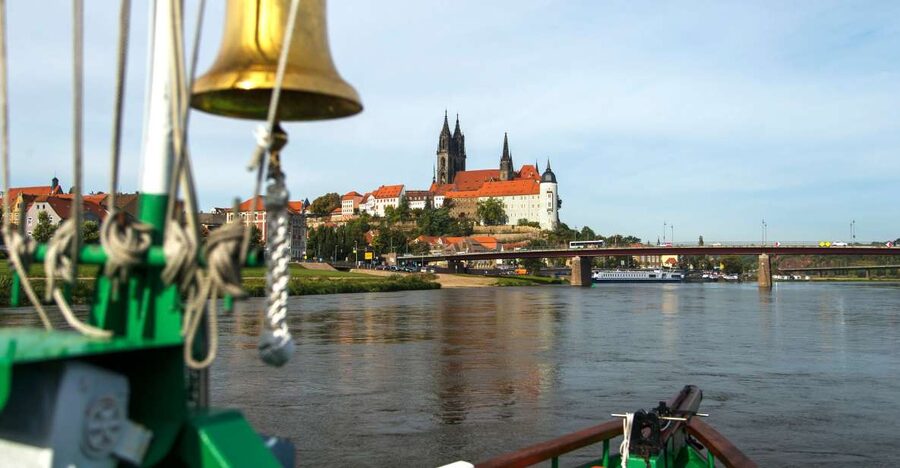 From Meissen: Paddle Steamer Tour to Dresden - Following the Saxon Wine Route by boat