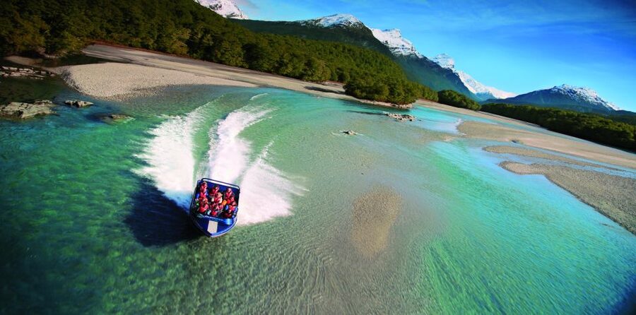 From Queenstown: Dart River Canoe & Jet Boat Day Trip - A proper picnic beside the river