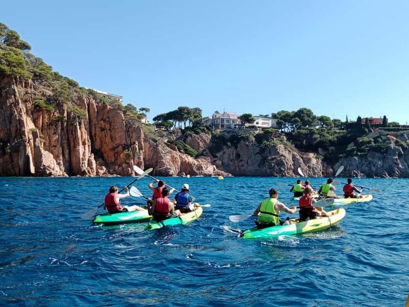 From Sant Feliu de Guíxols: Kayak and Snorkel in Costa Brava - Starting from Sant Feliu’s beach