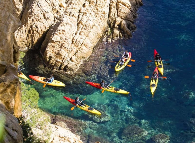 From Sant Feliu de Guíxols: Kayak and Snorkel in Costa Brava - The 15-minute safety briefing