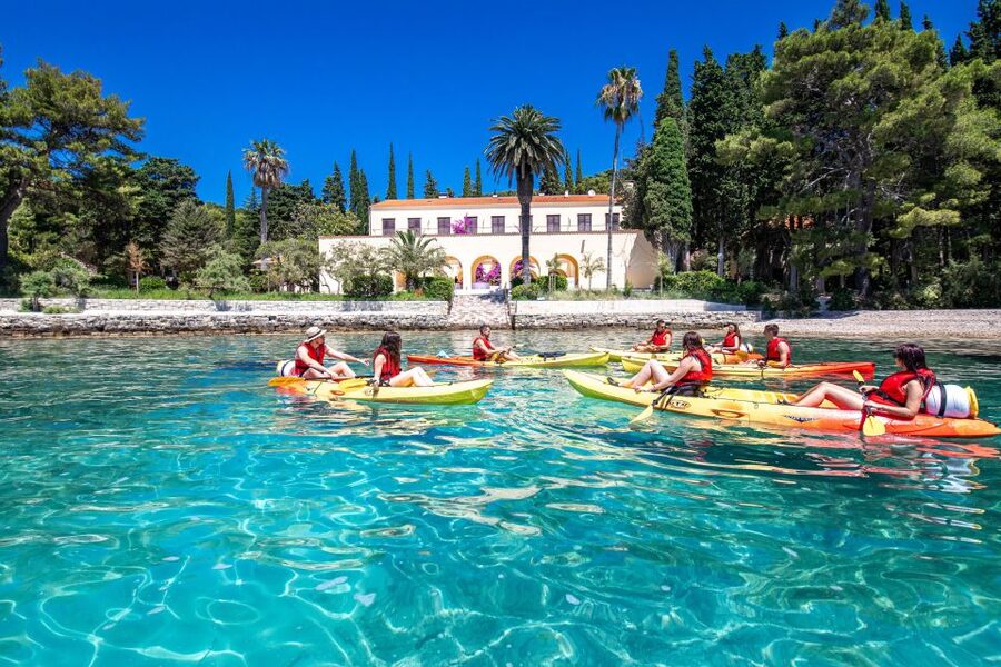 From Split: Sea Kayaking Tour - The first 90 minutes from Bene to Kašjuni