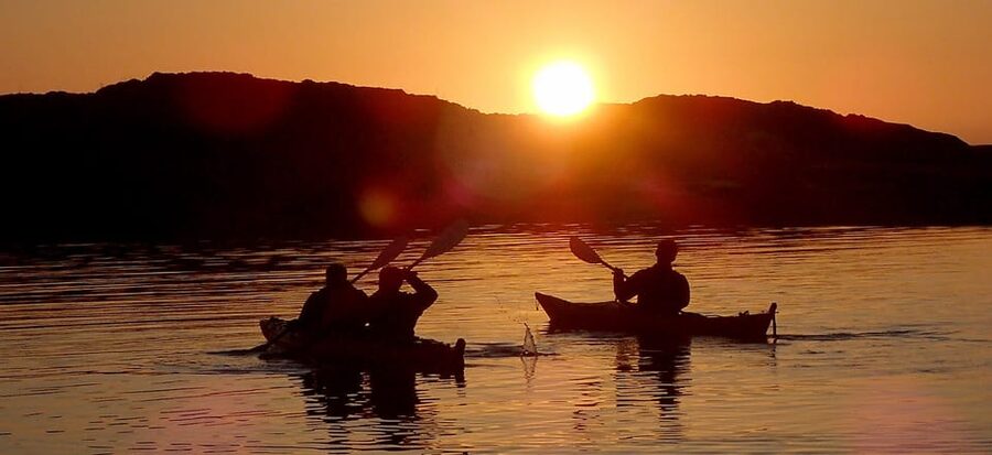 From Tromsø: Sommarøy Midnight Sun Sea Kayaking Tour - How much paddling should you expect?