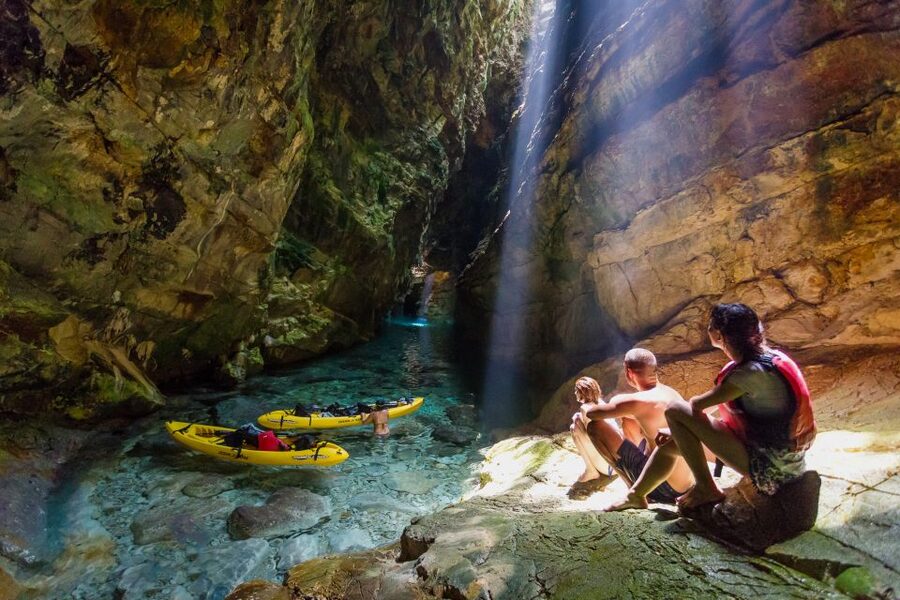 From Zadar: Dugi Otok Half-Day Kayak Adventure - Veli Žal gives you a gentle start
