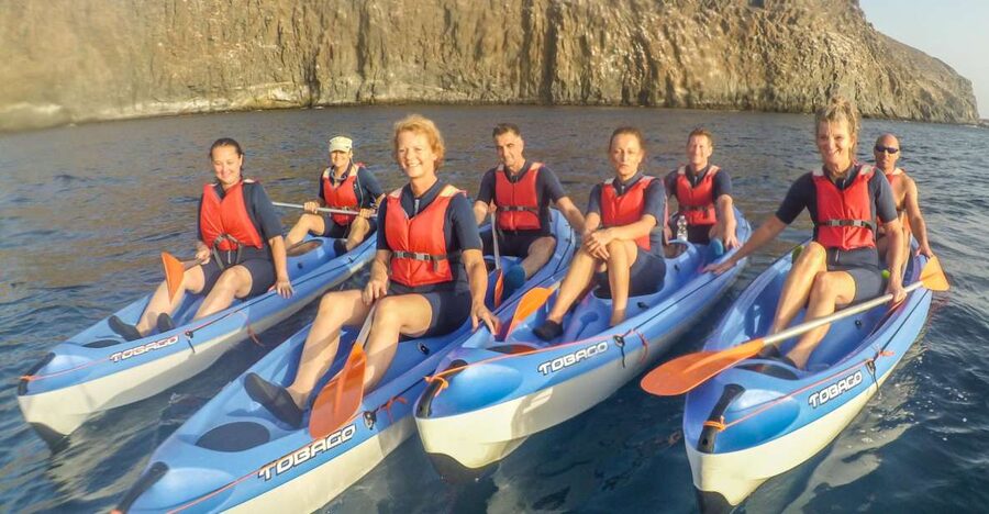 Fuerteventura: 2-Hour Kayaking and Snorkeling Excursion - Briefing, equipment, and getting ready