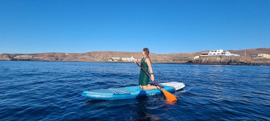 Fuerteventura : Stand Up Paddle - Learning the basics at La Lajita beach