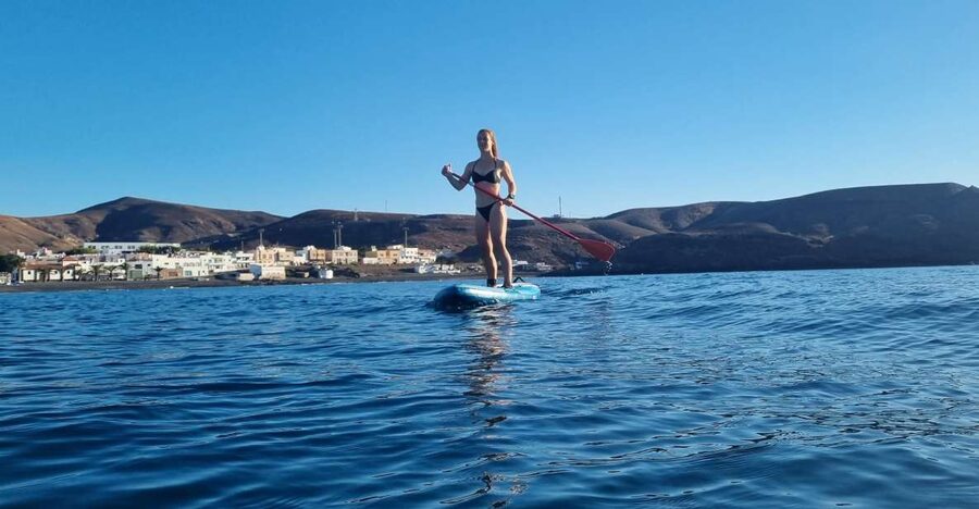 Fuerteventura : Stand Up Paddle - What the Fuerteventura coast looks like from the water