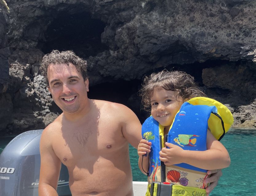Funchal:Private Sunset Boat Trip - Snorkel & Paddle up 11 pp - Cabo Girão and the 40-minute swim